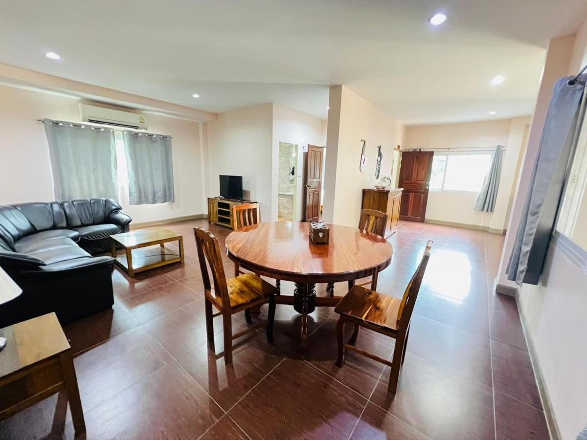 Baan Suan Khun Yaiy Otel Ban Wang Takhrai Dış mekan fotoğraf