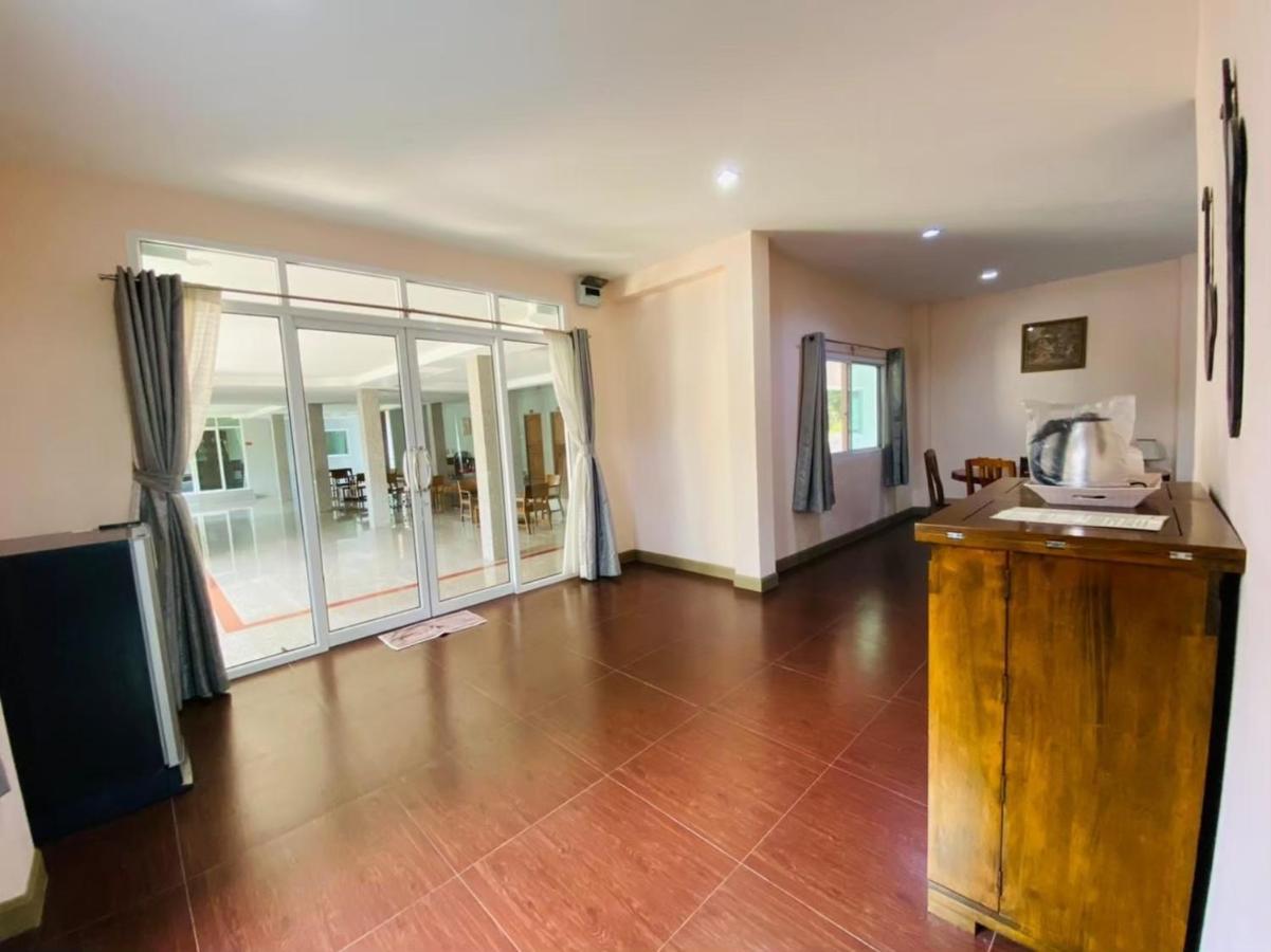 Baan Suan Khun Yaiy Otel Ban Wang Takhrai Dış mekan fotoğraf