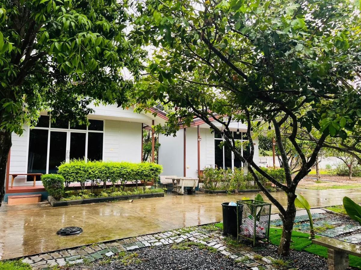 Baan Suan Khun Yaiy Otel Ban Wang Takhrai Dış mekan fotoğraf