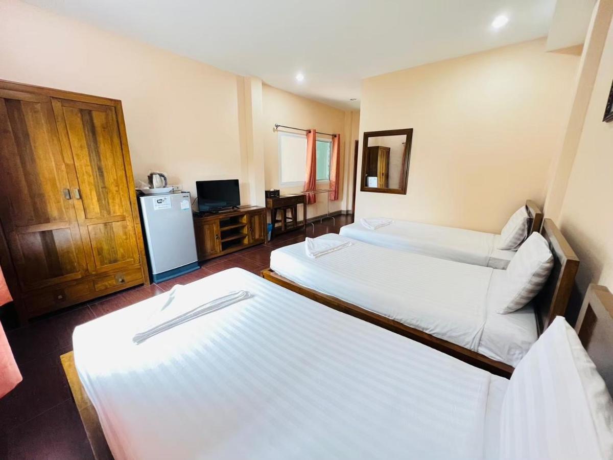 Baan Suan Khun Yaiy Otel Ban Wang Takhrai Dış mekan fotoğraf