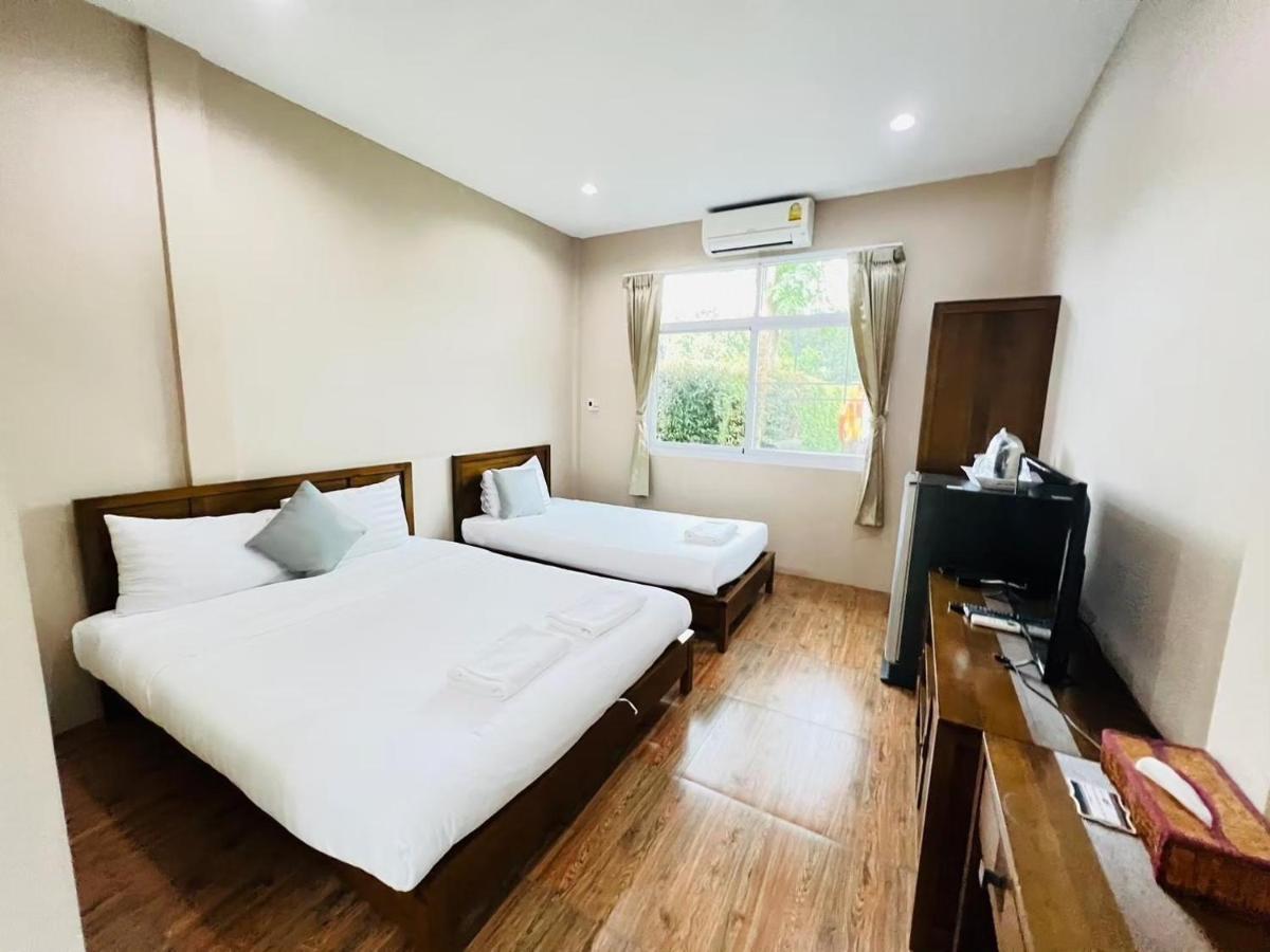 Baan Suan Khun Yaiy Otel Ban Wang Takhrai Dış mekan fotoğraf